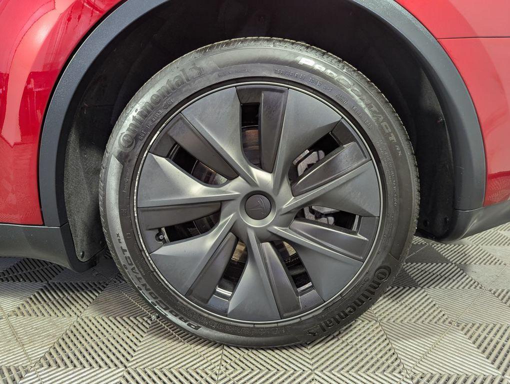 used 2024 Tesla Model Y car, priced at $35,000