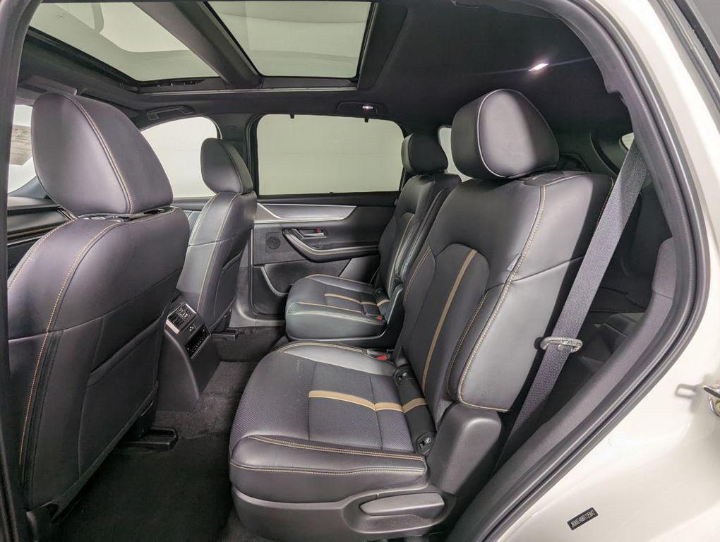 used 2024 Mazda CX-90 PHEV car, priced at $32,000