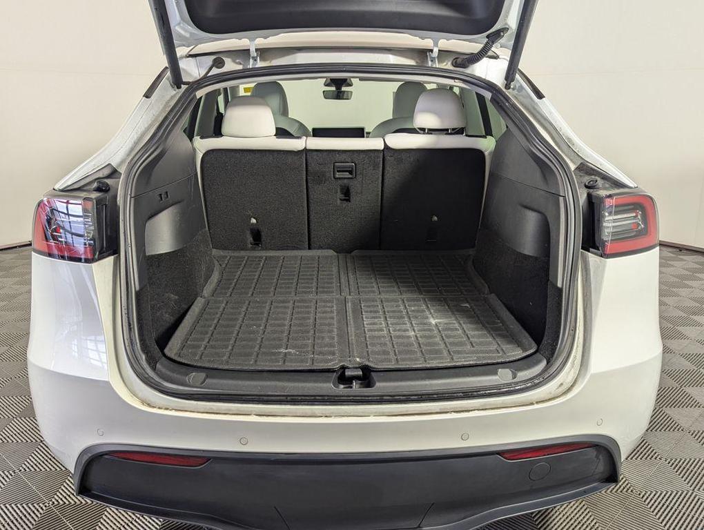 used 2022 Tesla Model Y car, priced at $28,000