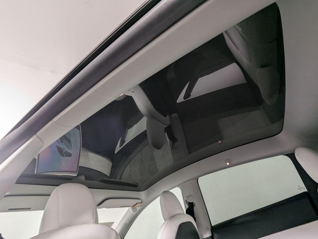 used 2022 Tesla Model Y car, priced at $28,000