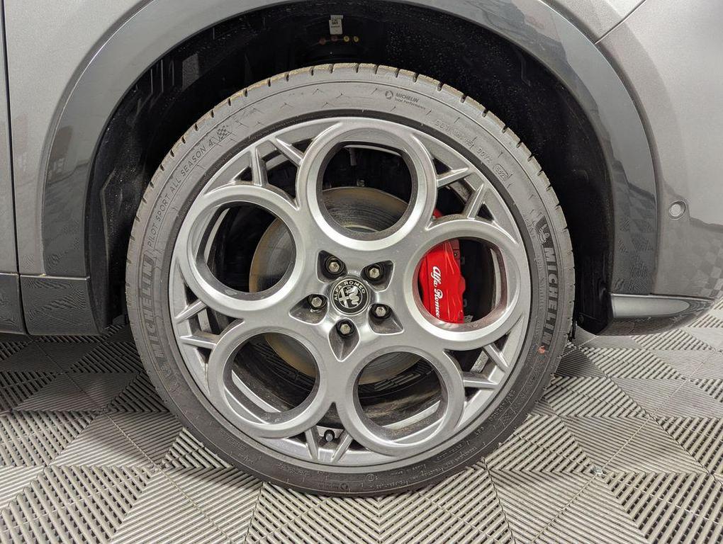used 2024 Alfa Romeo Tonale car, priced at $28,000