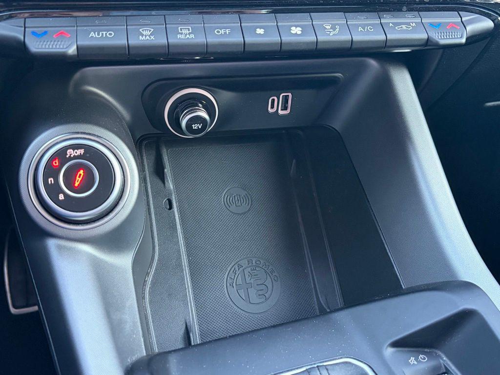 used 2024 Alfa Romeo Tonale car, priced at $29,500