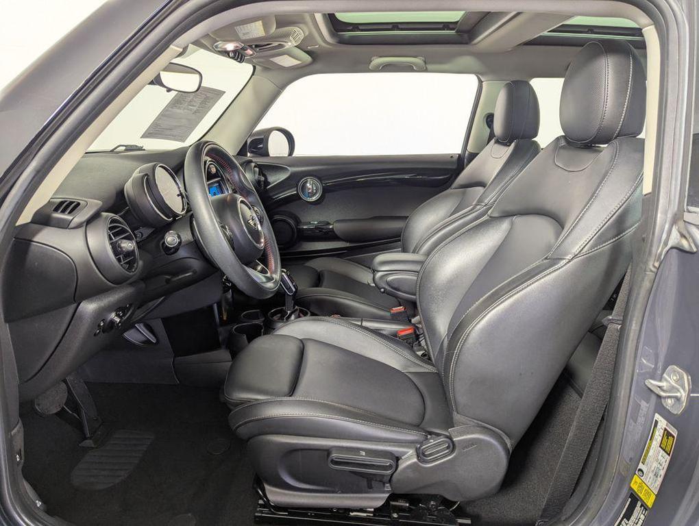 used 2020 MINI Hardtop car, priced at $17,250