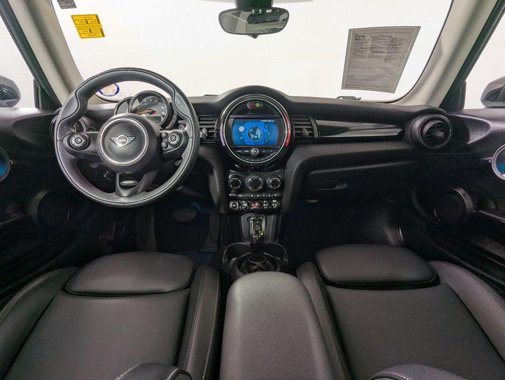 used 2020 MINI Hardtop car, priced at $17,250