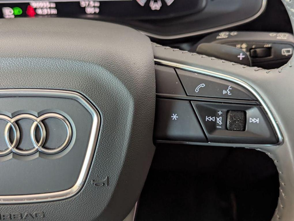 used 2019 Audi Q8 car, priced at $28,109