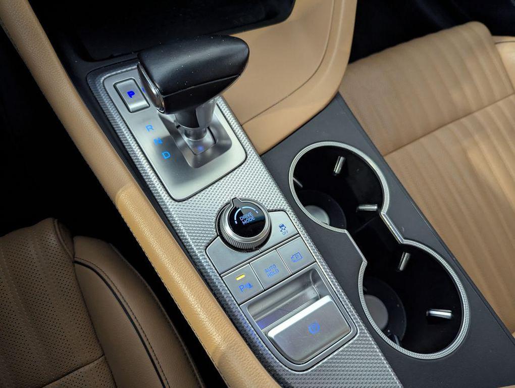 used 2022 Genesis G70 car, priced at $24,500