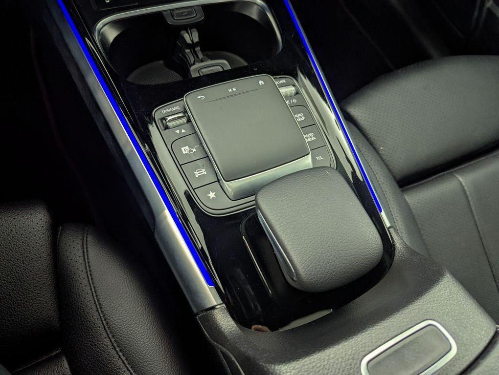 used 2021 Mercedes-Benz GLB 250 car, priced at $25,500