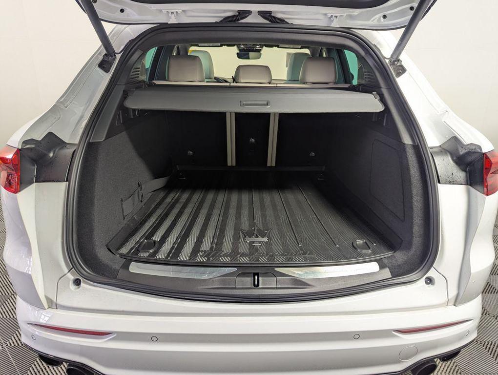 used 2023 Maserati Grecale car, priced at $44,000