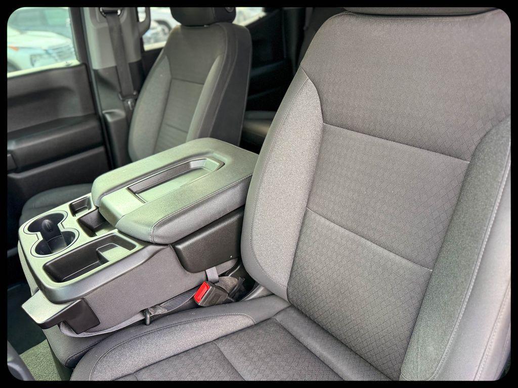 used 2024 Chevrolet Silverado 1500 car, priced at $32,758