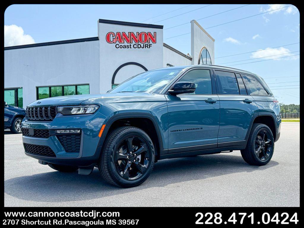 new 2026 Jeep Grand Cherokee car, priced at $45,965