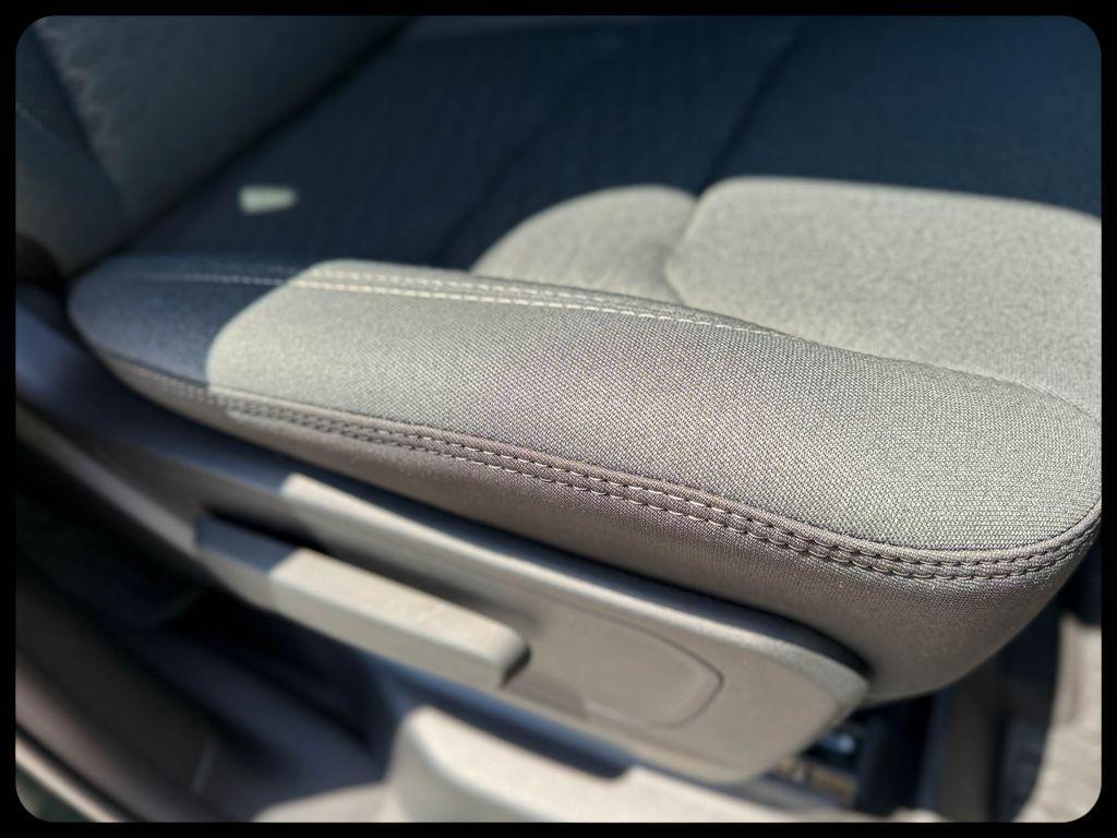 new 2026 Ram 1500 car, priced at $61,016