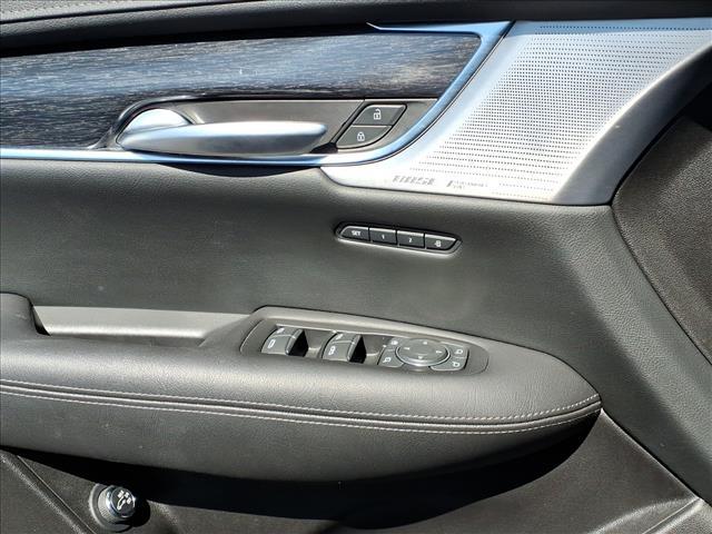 used 2023 Cadillac XT5 car, priced at $32,585