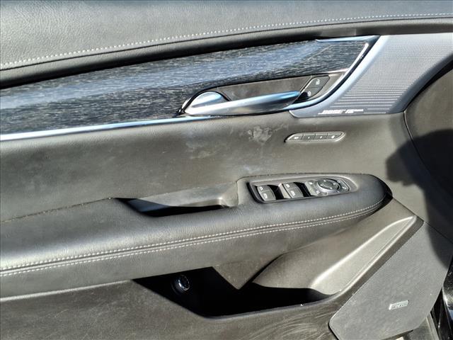 used 2022 Cadillac XT5 car, priced at $32,585