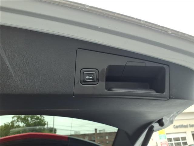 used 2023 Cadillac XT5 car, priced at $31,795