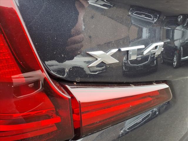 used 2023 Cadillac XT4 car, priced at $27,585