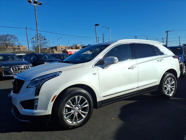 used 2022 Cadillac XT5 car, priced at $31,585