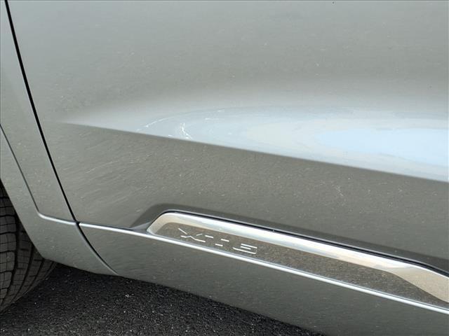 used 2024 Cadillac XT6 car, priced at $44,795