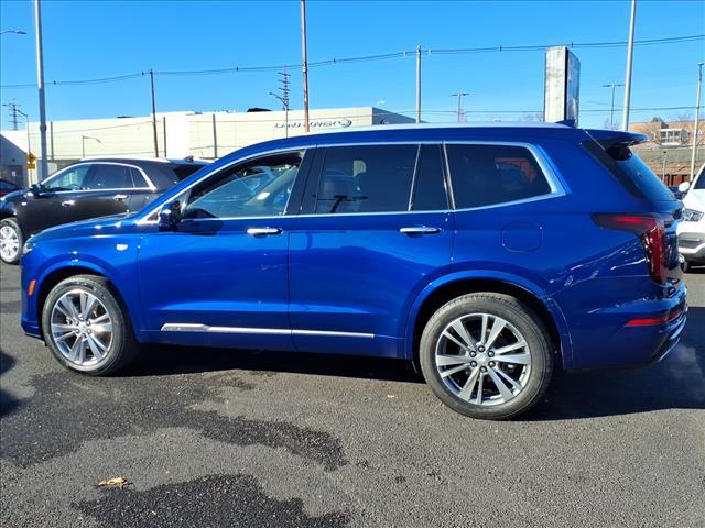 used 2023 Cadillac XT6 car, priced at $38,585