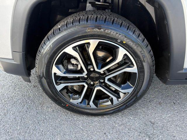 used 2022 Jeep Compass car, priced at $23,695