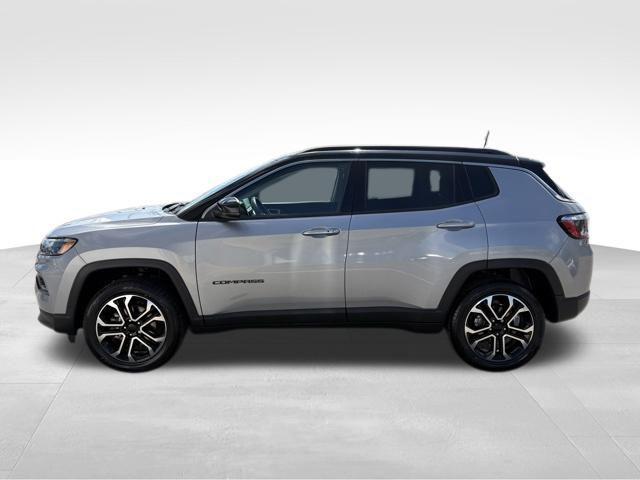 used 2022 Jeep Compass car, priced at $23,695