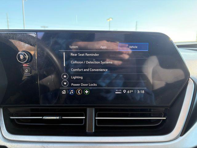 used 2024 Chevrolet Trax car, priced at $17,999