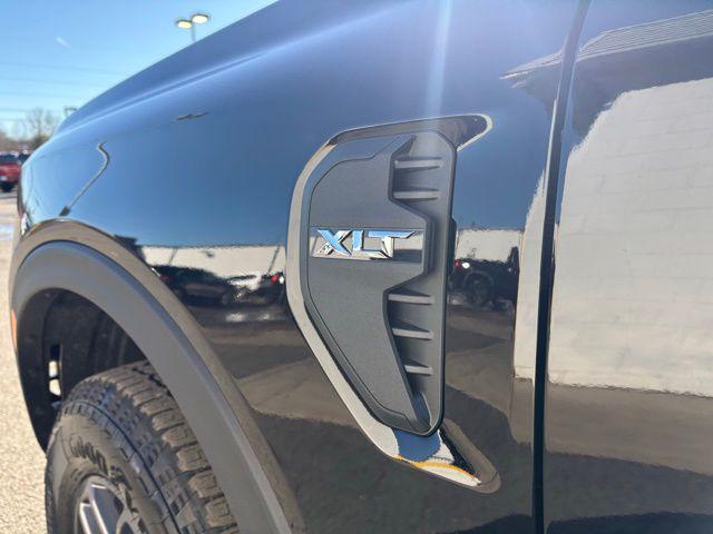 new 2025 Ford Ranger car, priced at $38,338