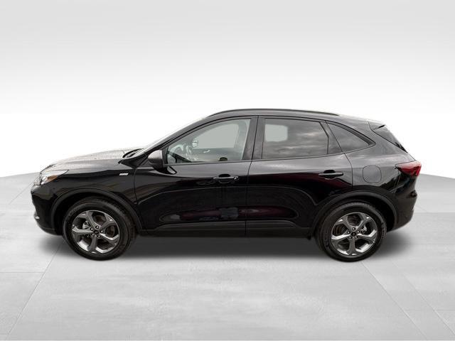 used 2025 Ford Escape car, priced at $23,894