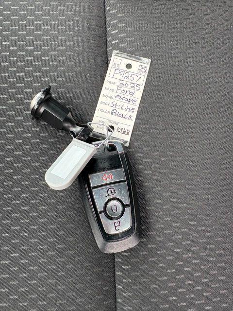 used 2025 Ford Escape car, priced at $23,894