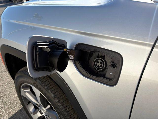 used 2022 Jeep Grand Cherokee 4xe car, priced at $23,124