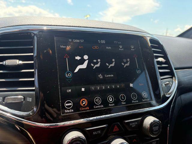 used 2022 Jeep Grand Cherokee car, priced at $26,795