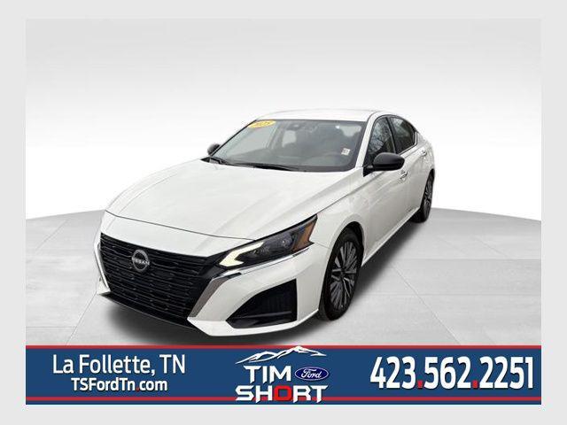 used 2025 Nissan Altima car, priced at $18,995