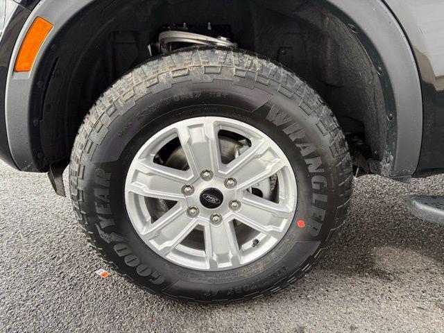 new 2025 Ford Ranger car, priced at $35,738