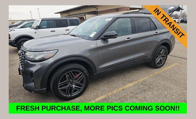 used 2025 Ford Explorer car, priced at $38,565