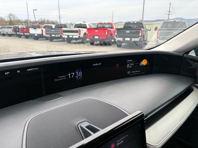 used 2024 Lincoln Nautilus car, priced at $44,490