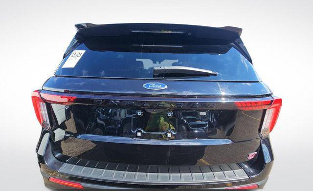 used 2025 Ford Explorer car, priced at $50,489