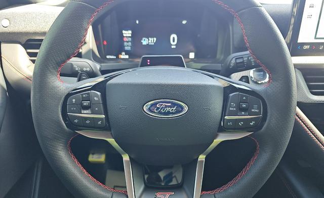 used 2025 Ford Explorer car, priced at $50,489