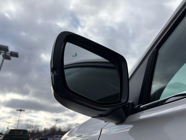 used 2025 Honda Pilot car, priced at $37,720