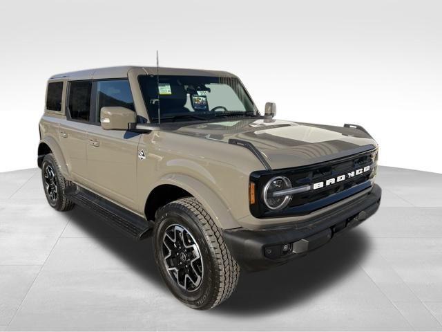 new 2025 Ford Bronco car, priced at $48,388