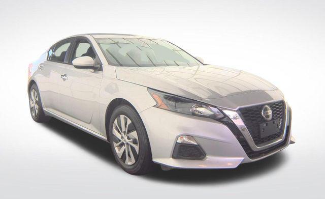 used 2022 Nissan Altima car, priced at $17,331