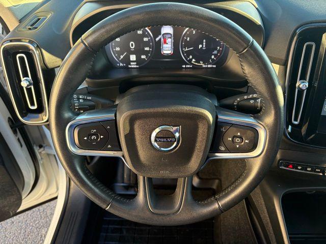 used 2021 Volvo XC40 car, priced at $22,211