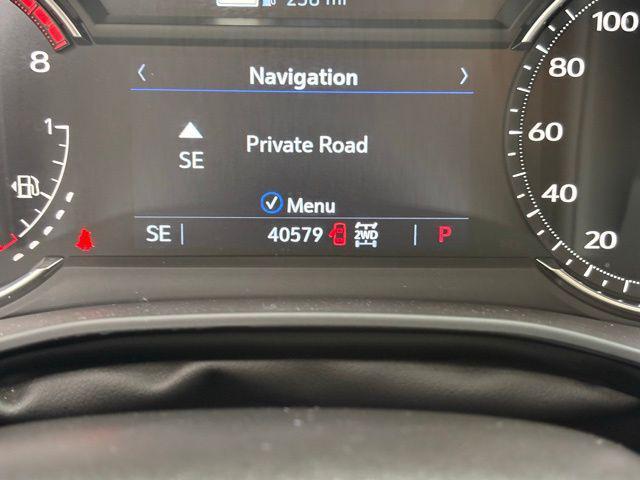 used 2024 Cadillac XT5 car, priced at $33,998