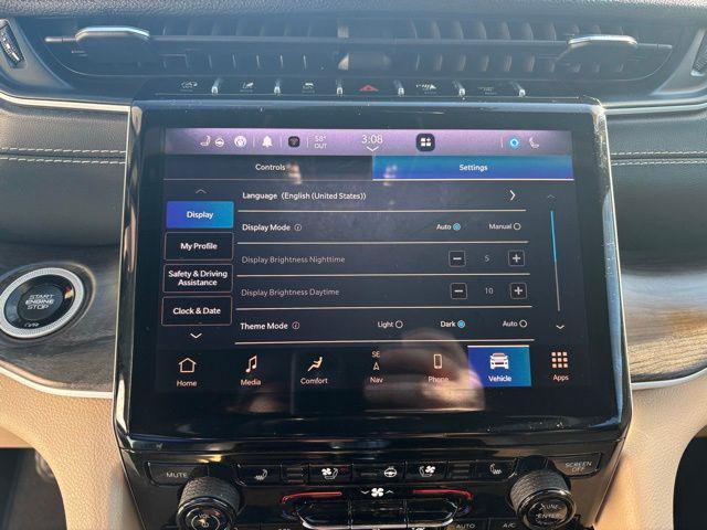 used 2023 Jeep Grand Cherokee car, priced at $23,621