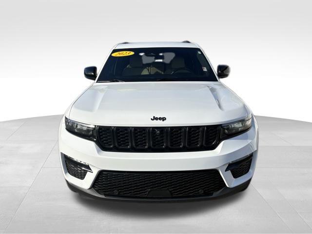 used 2023 Jeep Grand Cherokee car, priced at $23,621