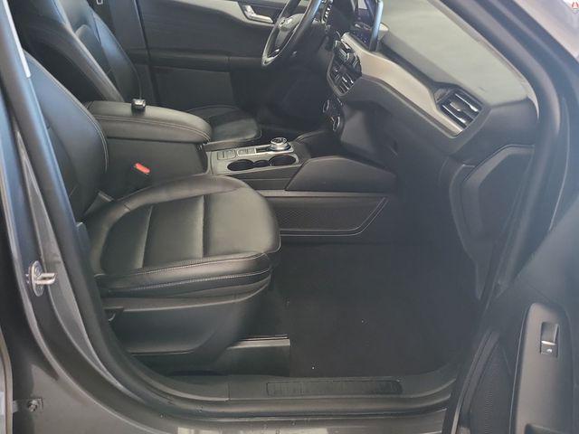 used 2022 Ford Escape car, priced at $18,999
