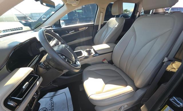 used 2023 Lincoln Nautilus car, priced at $30,850