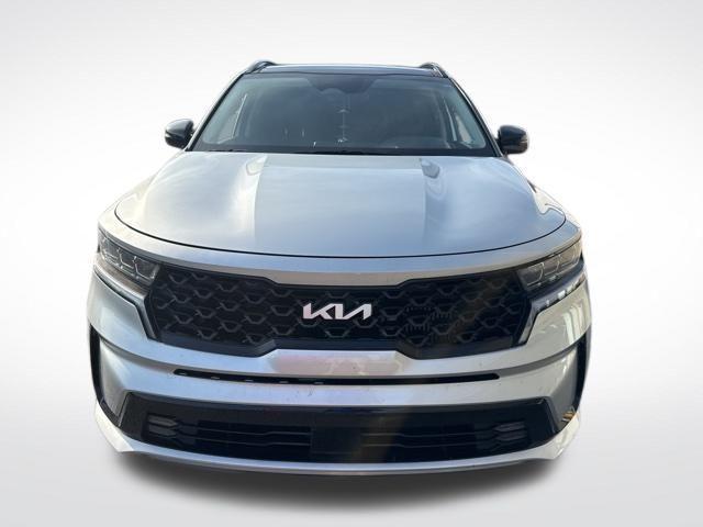 used 2022 Kia Sorento car, priced at $25,894