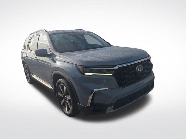 used 2023 Honda Pilot car, priced at $36,669