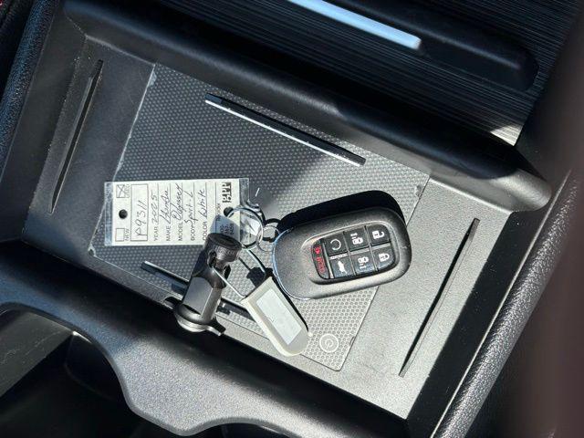 used 2025 Honda Odyssey car, priced at $36,883