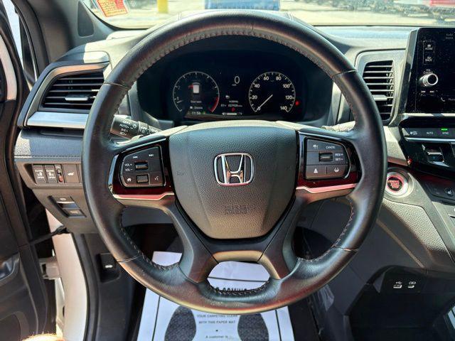 used 2025 Honda Odyssey car, priced at $36,883