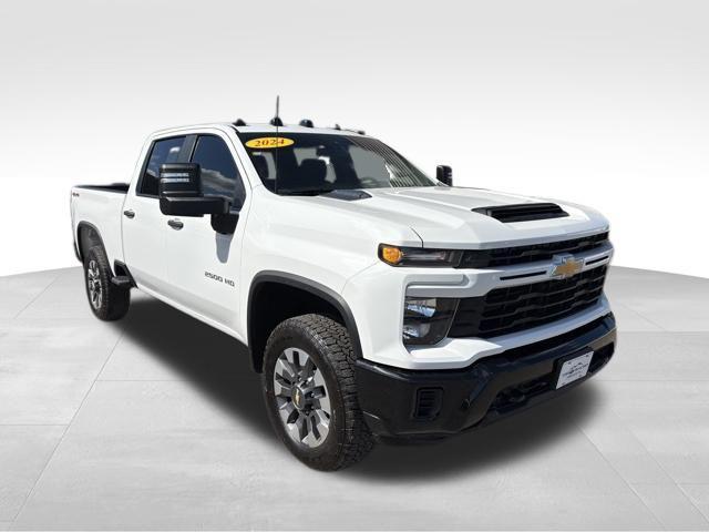 used 2024 Chevrolet Silverado 2500 car, priced at $50,395